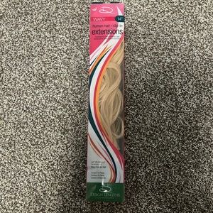 Design Lengths Hair Extensions 14” wavy Blonde Frost
